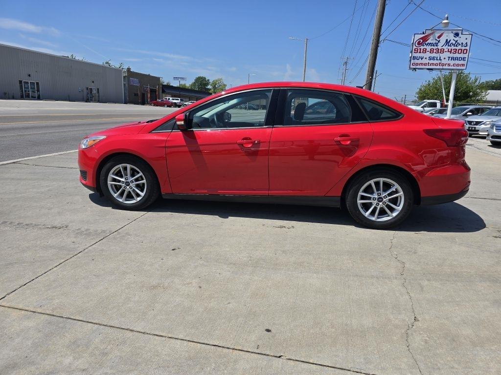 Ford Focus SE Sedan 2017