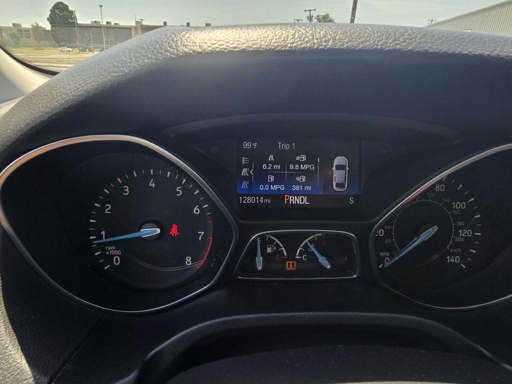 Ford Focus SE Sedan 2017