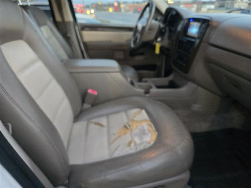 Ford Explorer Eddie Bauer 4WD 2002