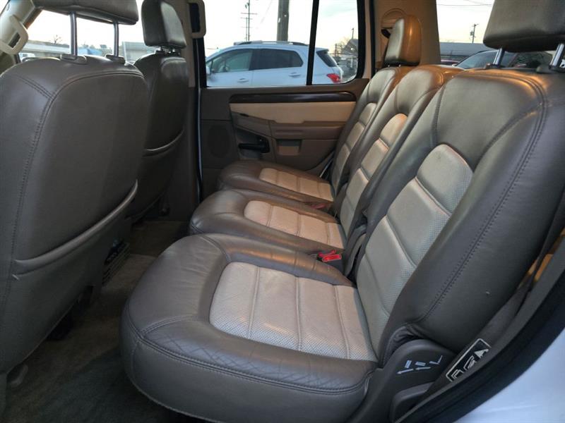 Ford Explorer Eddie Bauer 4WD 2002
