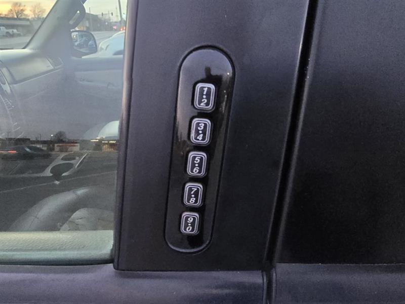 Ford Explorer Eddie Bauer 4WD 2002