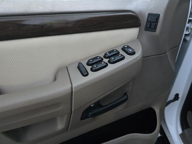 Ford Explorer Eddie Bauer 4WD 2002