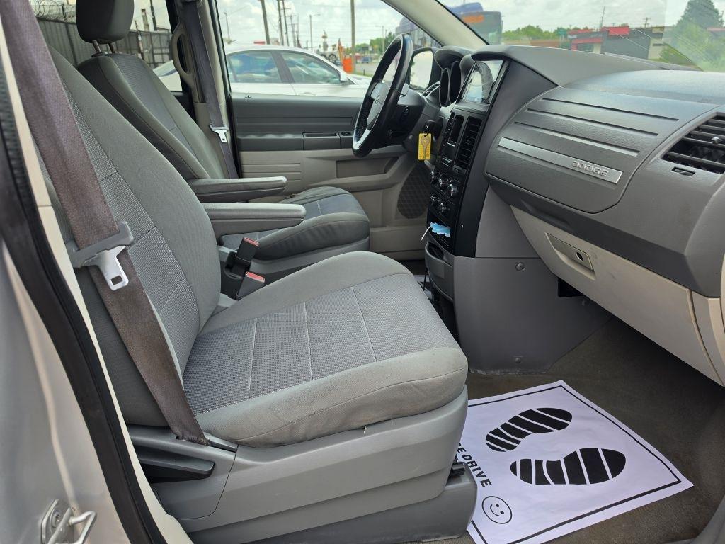 Dodge Grand Caravan SE 2008