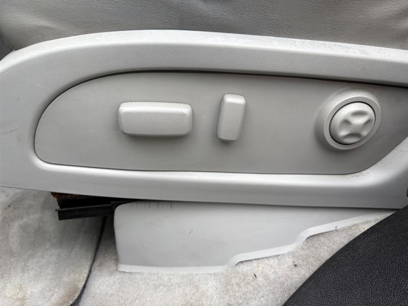 GMC Acadia SLT-2 FWD 2008