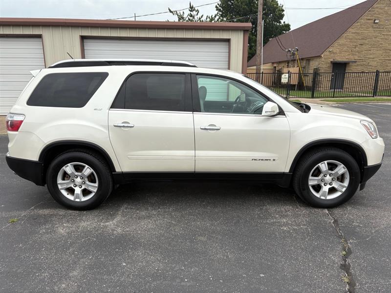 GMC Acadia SLT-2 FWD 2008