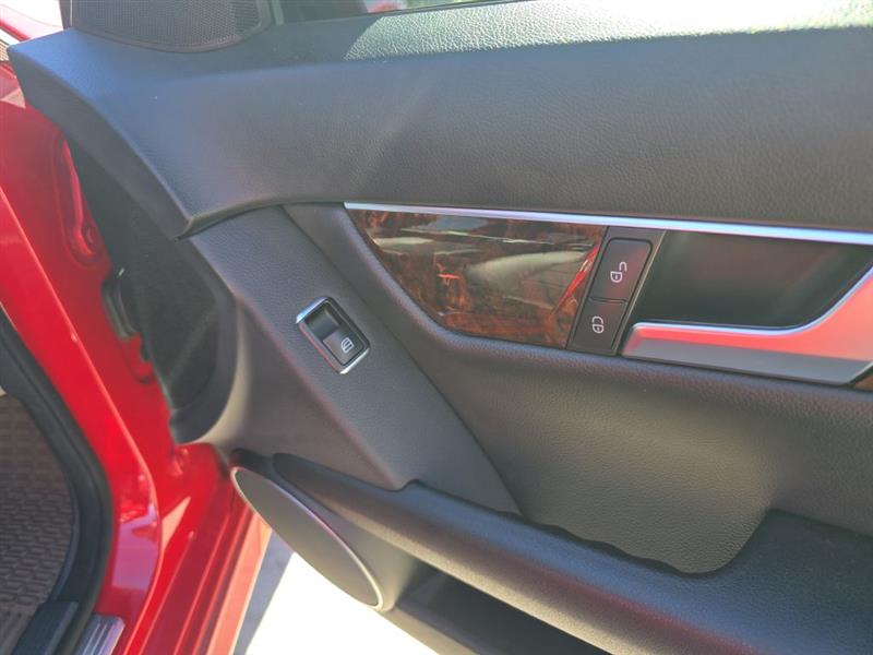 Mercedes-Benz C-Class C300 4MATIC Sport Sedan 2014