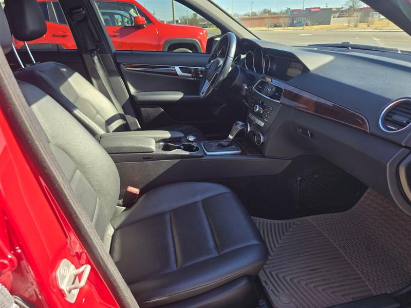 Mercedes-Benz C-Class C300 4MATIC Sport Sedan 2014