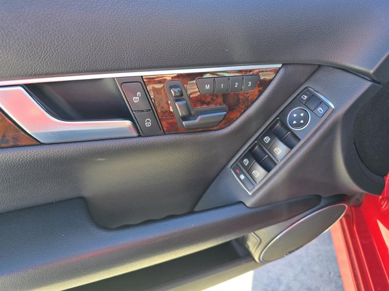 Mercedes-Benz C-Class C300 4MATIC Sport Sedan 2014