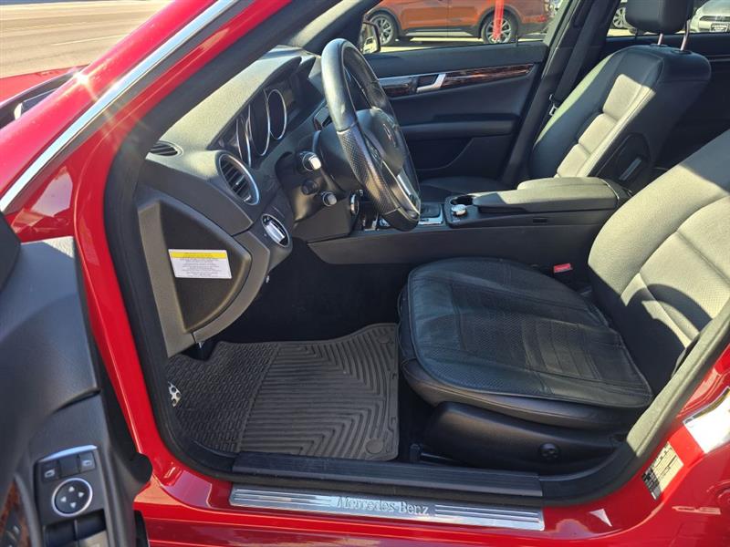 Mercedes-Benz C-Class C300 4MATIC Sport Sedan 2014