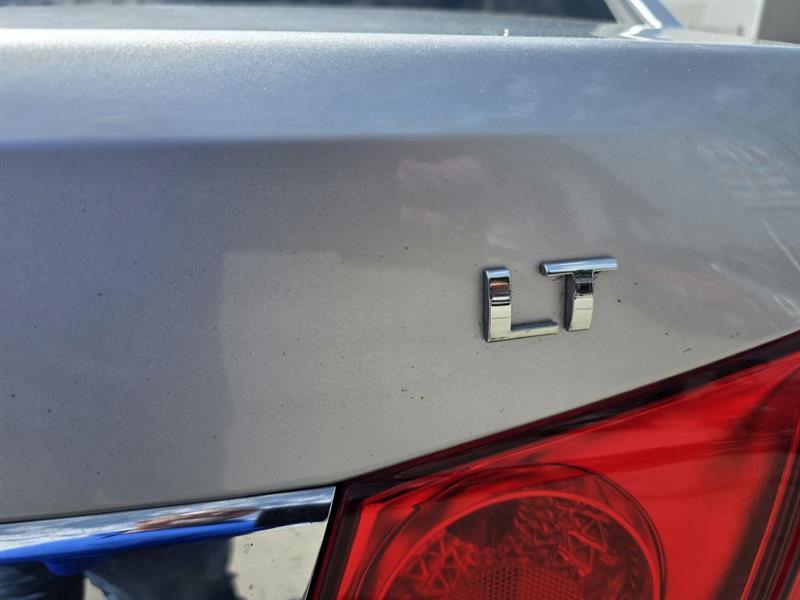 Chevrolet Cruze 2LT Auto 2013