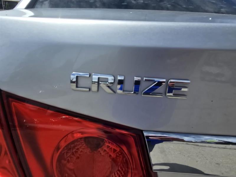 Chevrolet Cruze 2LT Auto 2013
