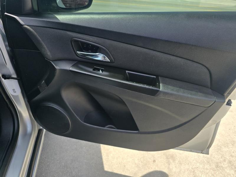 Chevrolet Cruze 2LT Auto 2013