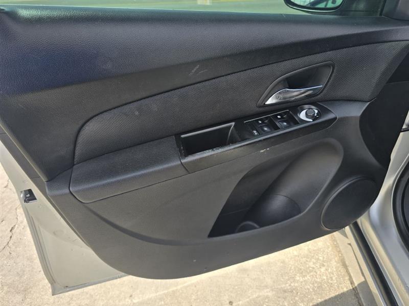 Chevrolet Cruze 2LT Auto 2013