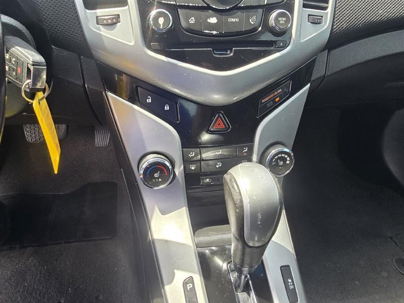 Chevrolet Cruze 2LT Auto 2013