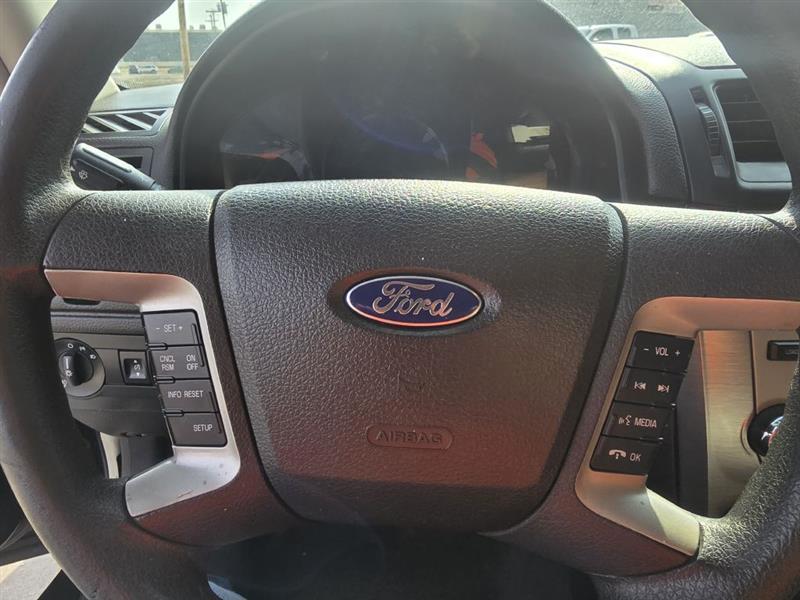 Ford Fusion SE 2010