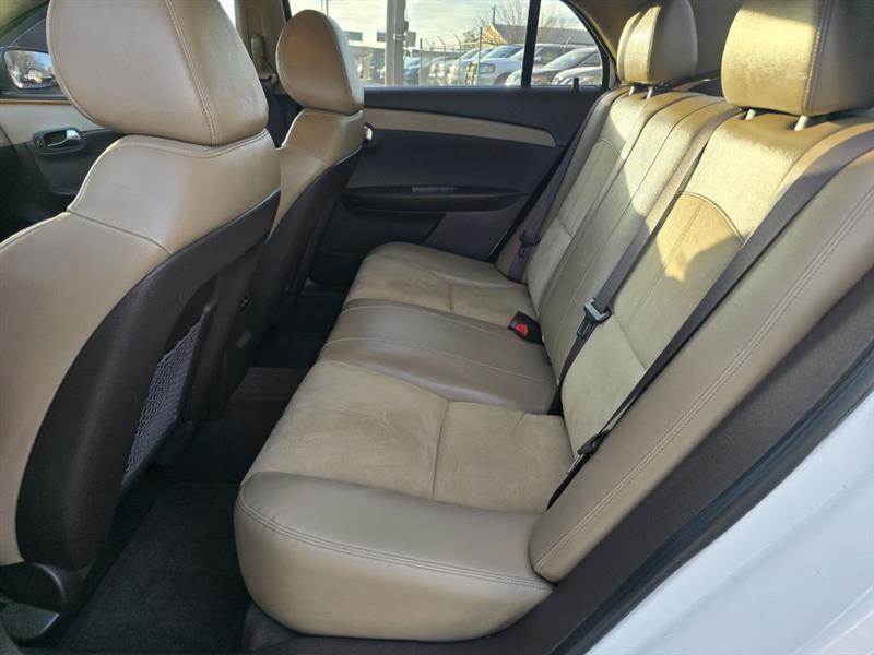 Chevrolet Malibu 2LT 2011