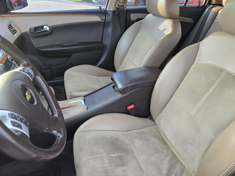 Chevrolet Malibu 2LT 2011