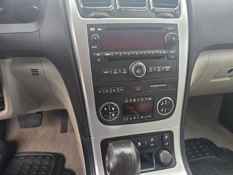 GMC Acadia SLT-1 AWD 2010