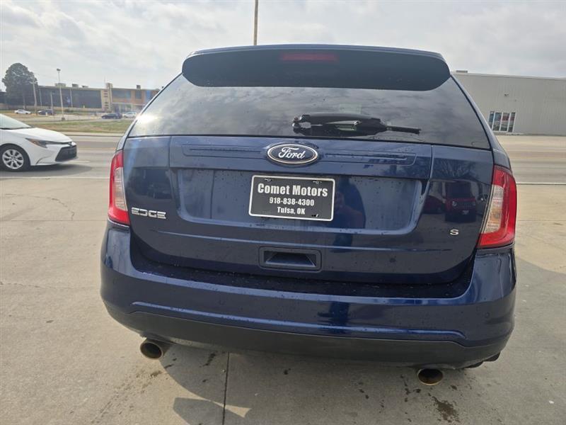 Ford Edge SE FWD 2012