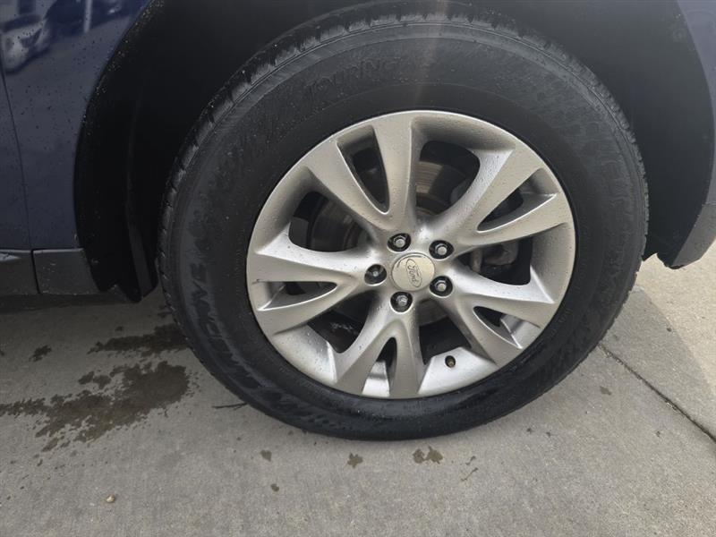 Ford Edge SE FWD 2012