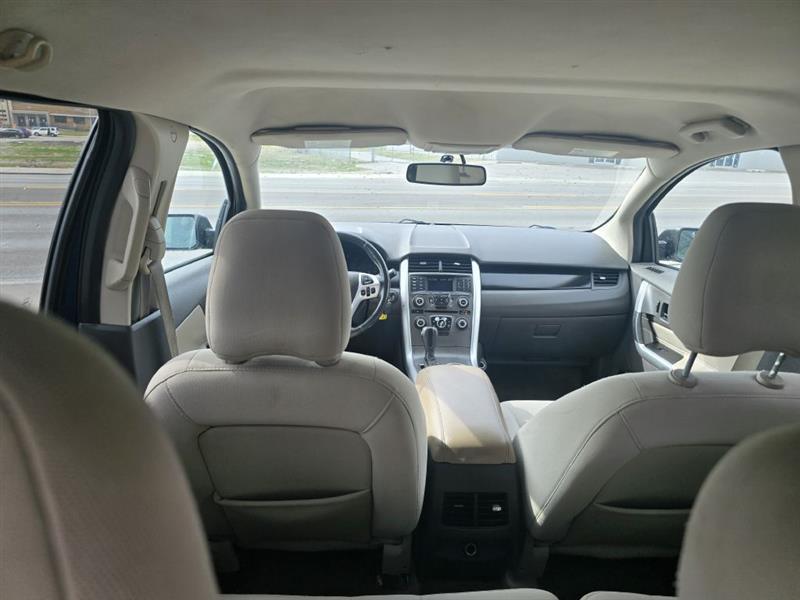 Ford Edge SE FWD 2012