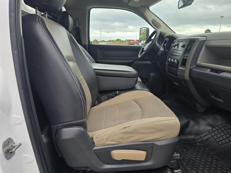 Dodge Ram 3500 Regular Cab 2WD DRW 2012