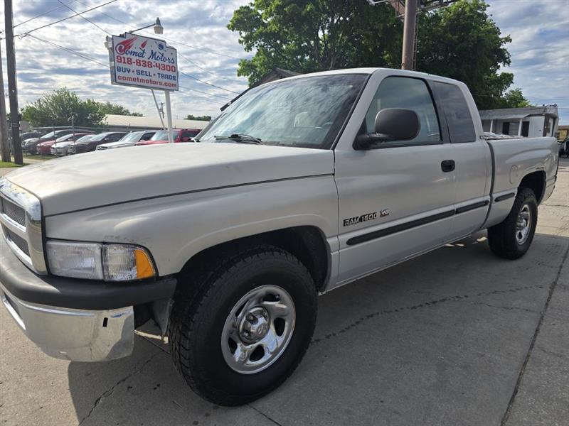 Dodge Ram 1500 Quad Cab 8-ft. Bed 2WD 1998