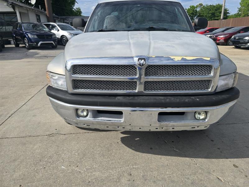 Dodge Ram 1500 Quad Cab 8-ft. Bed 2WD 1998