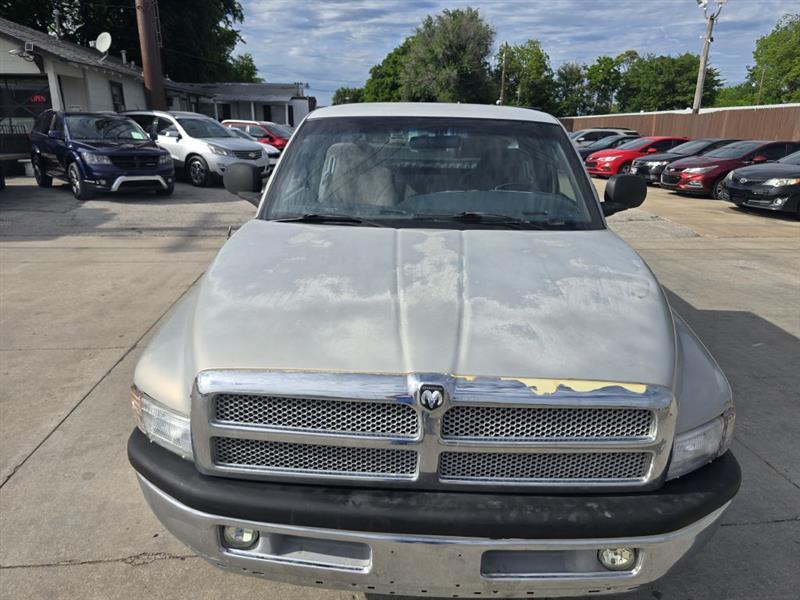 Dodge Ram 1500 Quad Cab 8-ft. Bed 2WD 1998