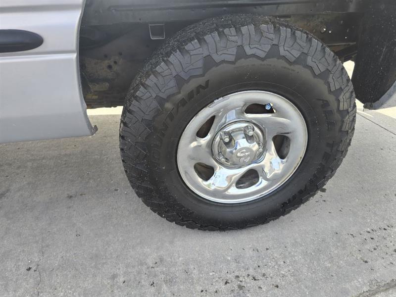 Dodge Ram 1500 Quad Cab 8-ft. Bed 2WD 1998