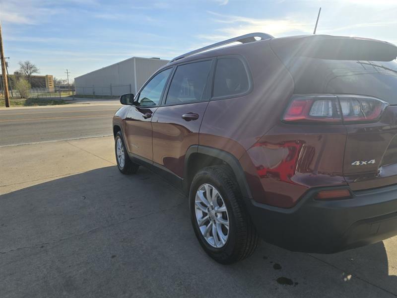 Jeep Cherokee Latitude 4WD 2021