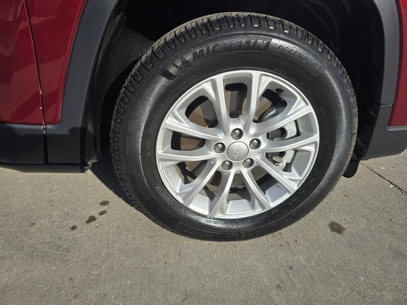 Jeep Cherokee Latitude 4WD 2021