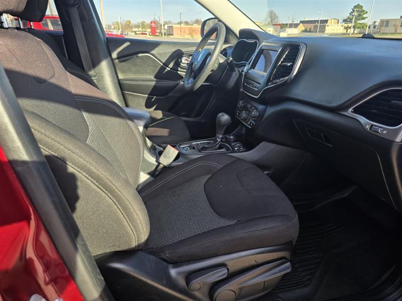 Jeep Cherokee Latitude 4WD 2021