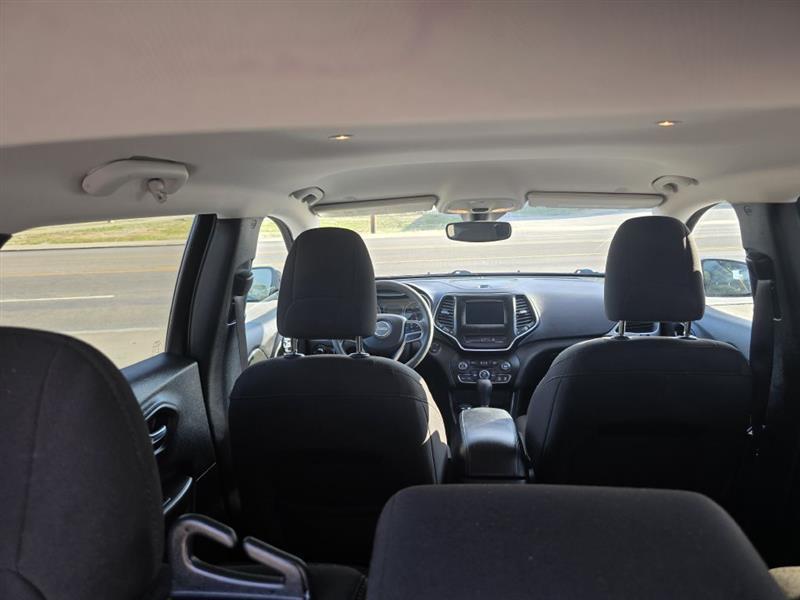 Jeep Cherokee Latitude 4WD 2021