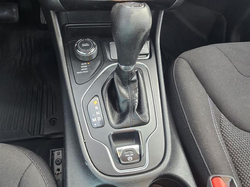 Jeep Cherokee Latitude 4WD 2021