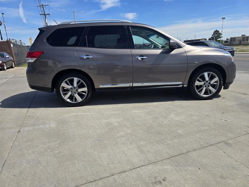 Nissan Pathfinder S 4WD 2014