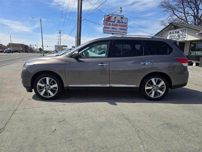 Nissan Pathfinder S 4WD 2014