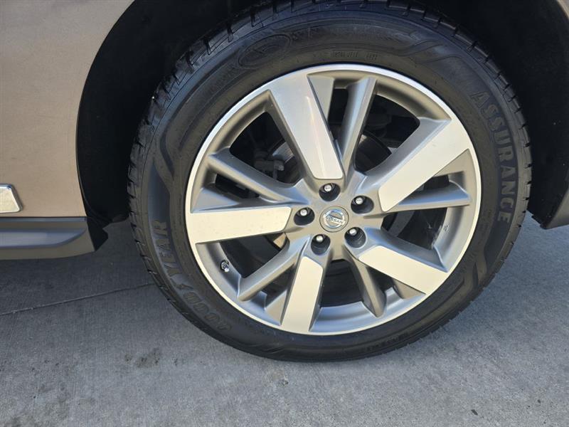 Nissan Pathfinder S 4WD 2014