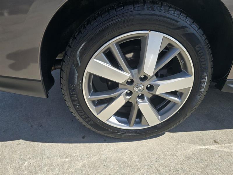 Nissan Pathfinder S 4WD 2014