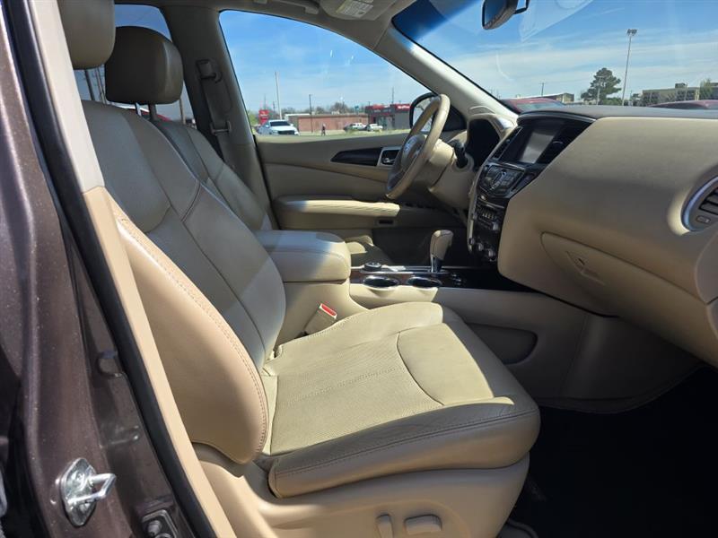 Nissan Pathfinder S 4WD 2014