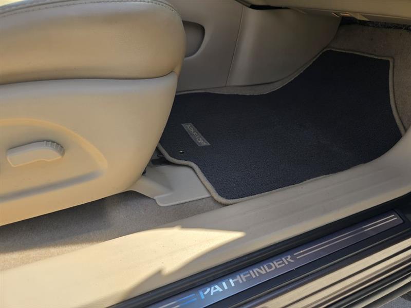 Nissan Pathfinder S 4WD 2014