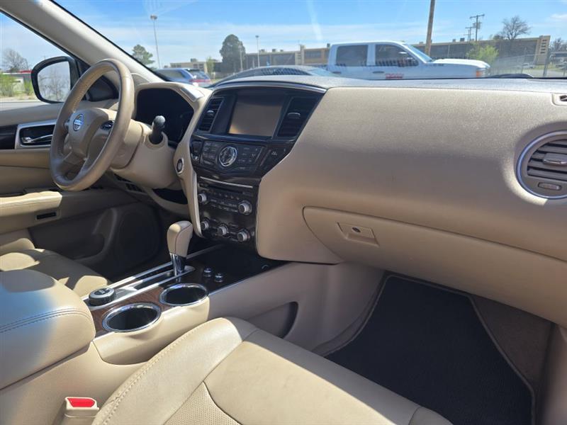 Nissan Pathfinder S 4WD 2014