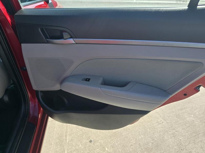 Hyundai Elantra Limited 2018