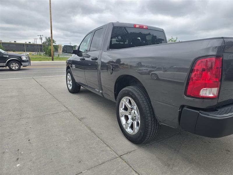 RAM 1500 Classic Tradesman Quad Cab 2WD 2021