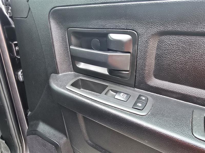 RAM 1500 Classic Tradesman Quad Cab 2WD 2021