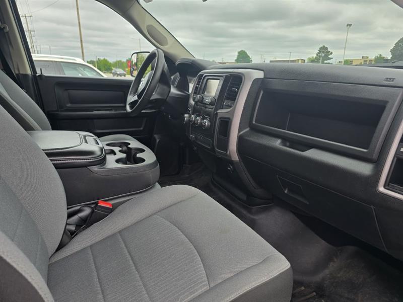 RAM 1500 Classic Tradesman Quad Cab 2WD 2021