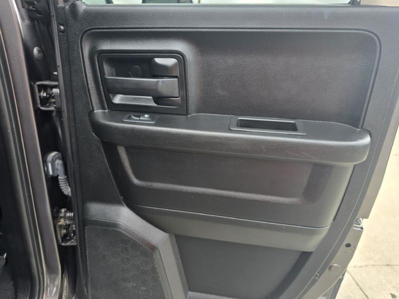 RAM 1500 Classic Tradesman Quad Cab 2WD 2021