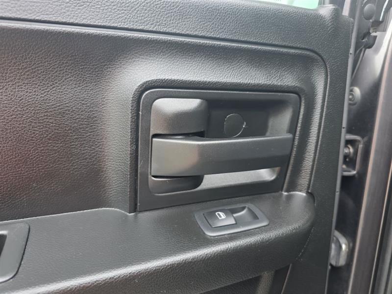 RAM 1500 Classic Tradesman Quad Cab 2WD 2021