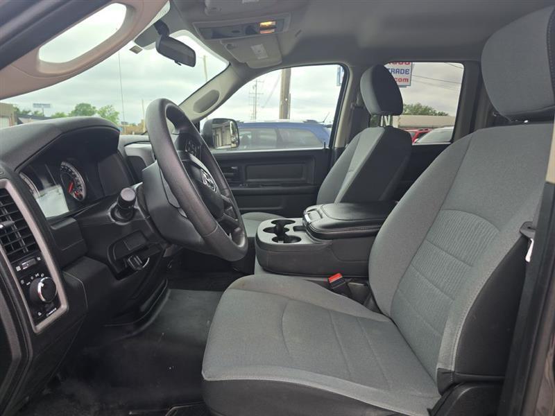 RAM 1500 Classic Tradesman Quad Cab 2WD 2021