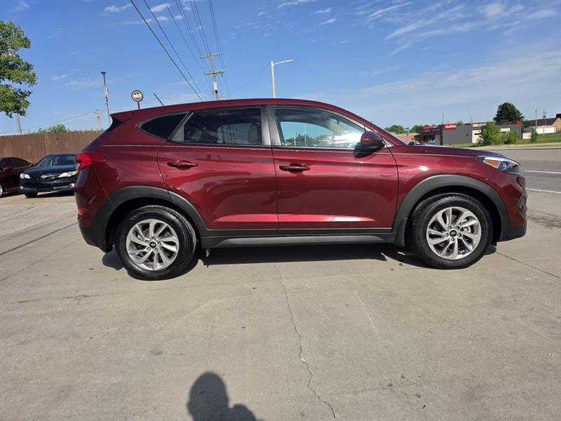 Hyundai Tucson SE 2017